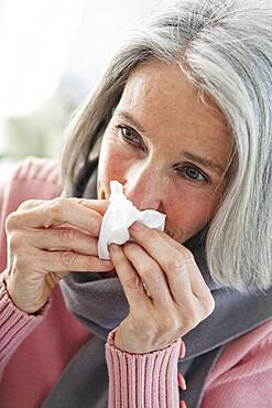 Elderly person with rhinitis