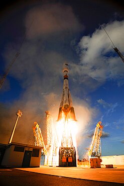 Launch of Soyuz VS07 2014