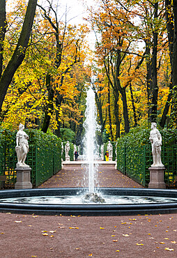 Sculptures and fountains of the Summer Garden (Letniy sad) in autumn, St. Petersburg, Russia, Europe