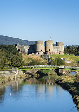 Rhuddlan Castle and the River Clwyd, Rhuddlan, Denbighshire, North Wales, UK