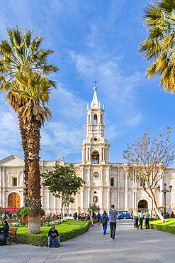 Plaza de Armas and Basilica Cathedral of Arequipa, UNESCO, Arequipa, Peru