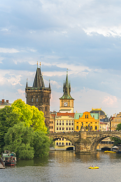 Charles Bridge and Old Town Bridge Tower against sky, UNESCO World Heritage Site, Prague, Bohemia, Czech Republic (Czechia), Europe