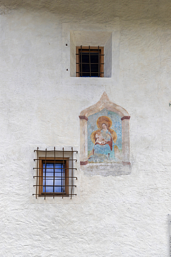 Fresco on facade of an old mill, Bruneck, Sudtirol (South Tyrol) (Province of Bolzano), Italy, Europe