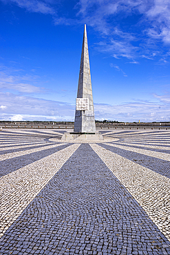 Europe, Portugal, Aveiro, Gafanha da Nazare. Obelisk Sundial at Barra beach.