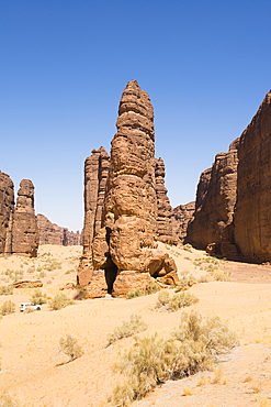 Safari tour among the magnificent sandstone rock structures in the Sharaan Nature Reserve, AlUla, Medina Province, Saudi Arabia, Middle East