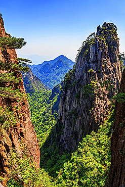 Huangshan (Mt Huang), UNESCO World Heritage and UNESCO Global Geopark, Anhui Province, China.