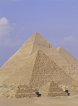 Pyramids, Giza, UNESCO World Heritage Site, near Cairo, Egypt, North Africa, Africa