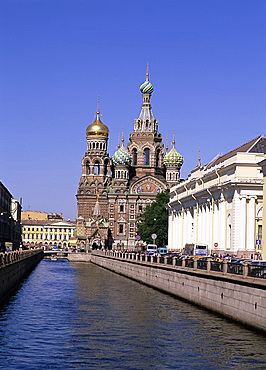 The Christian Church on Spilled Blood (Church of the Resurrection of Christ), Griboedova Canal, St. Petersburg, Russia, Europe