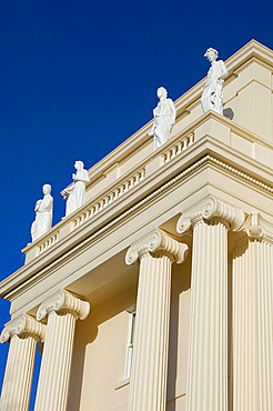 Pillars and statues on cream coloured John Nash designed building, Cumberland House, near Regent's Park, London, England, United Kingdom, Europe