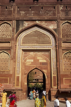 The ornate Amar Singh Gate, the entrance to the Agra Fort, UNESCO World Heritage Site, Agra, India, Asia