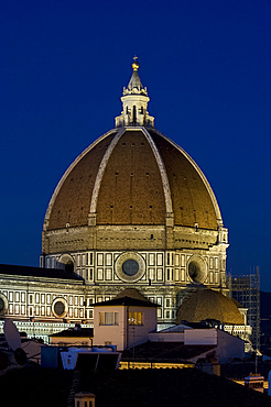 A view of the dome of the Duomo at dusk, Florence, UNESCO World Heritage Site, Tuscany, Italy, Europe