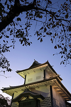 An entrance gate to the grounds of Kanazawa castle at dusk, Kanazawa, Ishigawa, Japan, Asia