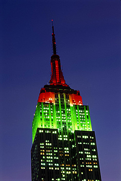 The Empire State Building illuminated at dusk, Manhattan, New York City, United States of America, North America