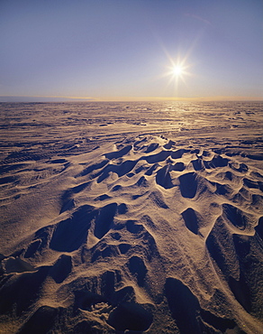 Sun on a Snowy Plateau, Antartica