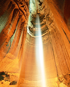 Ruby Falls, 145 foot waterfall deep inside Lookout mountain, Chattanooga, Tennessee, United States of America, North America