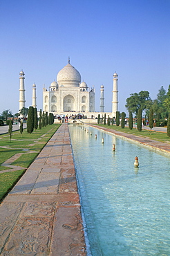 The Taj Mahal, UNESCO World Heritage Site, Agra, Uttar Pradesh state, India, Asia