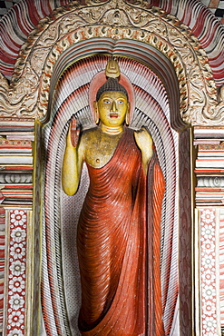 Standing Buddha statue, Maharaja Viharaya Cave, the Temple of the King, Cave Temples, Dambulla, Sri Lanka, Asia