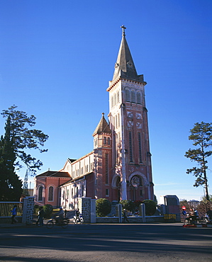 Dalat Christian cathedral, Dalat, Central Highlands, Vietnam, Indochina, Southeast Asia, Asia