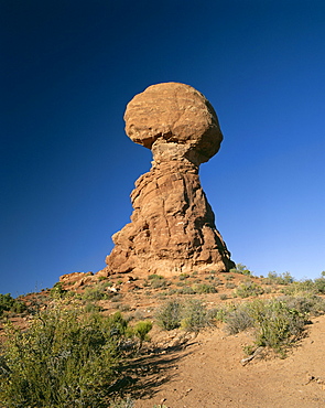 Eroded rock formation, Balanced Rock, Arches National Park, Utah, United States of America (USA), North America