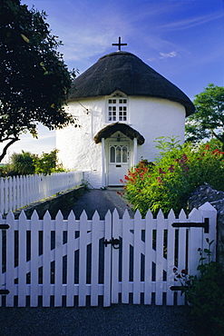 Traditional Cornish round house in Veryan, Cornwall, England, UK, Europe