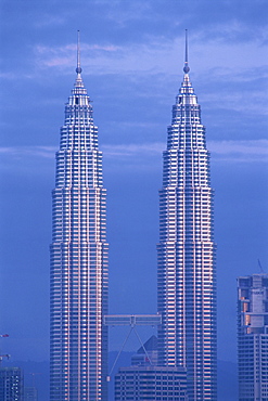 The twin towers of the Petronas Building the world's highest building, in Kuala Lumpur, Malaysia, Southeast Asia, Asia