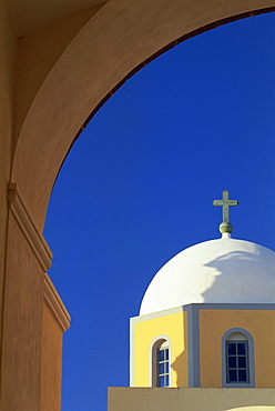 Church dome and arch, Fira, Santorini, Cyclades, Greek Islands, Greece, Europe