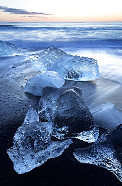 Jokulsa Beach at sunrise, on the edge of the Vatnajokull National Park, South Iceland, Iceland, Polar Regions