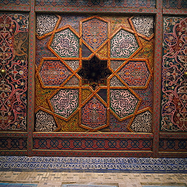 Painted wooden ceiling, Tash-Khaili Palace, Khiva, Uzbekistan, C.I.S., Central Asia, Asia