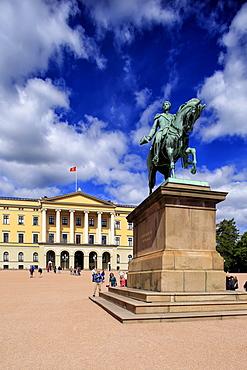 Equestrian statue of King Karl Johan at Royal Palace, Oslo, Norway, Scandinavia, Europe