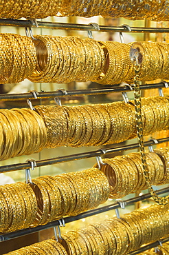 Gold bangles in the Gold Souk, Deira, Dubai, United Arab Emirates, Middle East