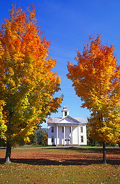 Quaker Meetinghouse, Mcindoe Falls, Vermont, New England, USA