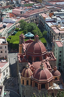 View of city from the Pipila monument with Iglesia de San Diego church in the foreground, Guanajuato, a UNESCO World Heritage Site, Guanajuato State, Mexico, North America