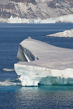 Ice in the Antarctic Sound, Antarctic Peninsula, Antarctica, Polar Regions