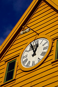 Traditional wooden Hanseatic merchants buildings of the Bryggen, UNESCO World Heritage Site, Bergen, Norway, Scandinavia, Europe