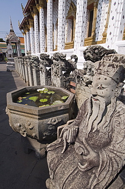 Wat Arun (Temple of the Dawn), Bangkok, Thailand, Southeast Asia, Asia