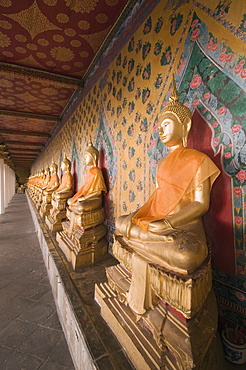 Wat Arun (Temple of the Dawn), Bangkok, Thailand, Southeast Asia, Asia