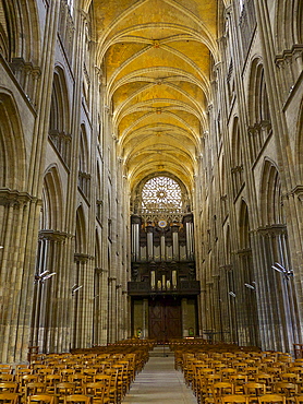 Interior of Notre Dame cathedral, built between 12th and 15th century, Rouen, Normandy, France, Europe