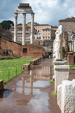 View of the Imperial Forum, built and used from around 45BC until 115AD, UNESCO World Heritage Site, Rome, Lazio, Italy, Europe