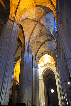 Cathedral interior, UNESCO World Heritage Site, Seville, Andalusia, Spain, Europe