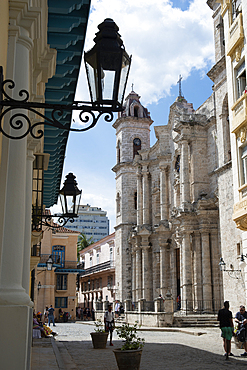 Habana Vieja, UNESCO World Heritage Site, Havana, Cuba, West Indies, Caribbean, Central America