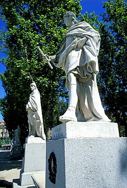 Spain, Madrid, Kings Statues On The Opera Square