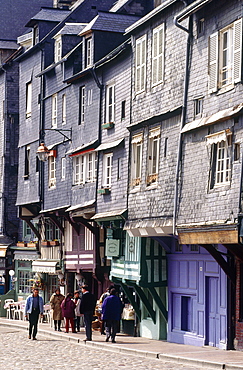 France, Normandie, Calvados (14), Honfleur, Slate Walls On Buildings Lining The Harbour