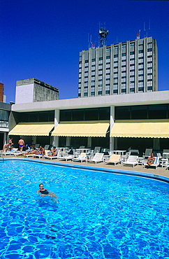 Brazil, Goias, Brasilia, The Administrative Capital Created Par President Kubitschek And Designed By Brasilian Town Planner Lucio Costa & Architect Oscar Niemeyer, Swimming Pool In The Housing Area