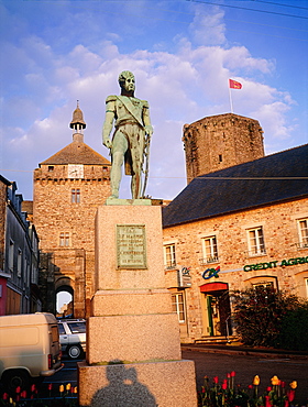 France, Normandy, Manche (50), Saintsauveurlevicomte, The Main Square With Monument To Napoleons General Lemarois At Dusk 