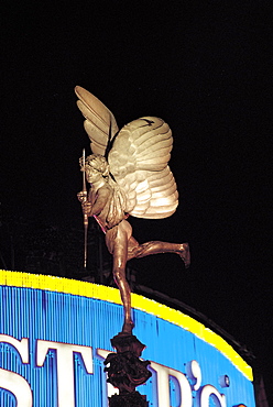 UK, London, Picadilly Circus, Eros At Night