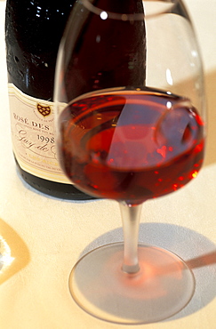 Rose wine from Les Riceys, Restaurant Valentino, Troyes, Aube, Champagne, France, Europe