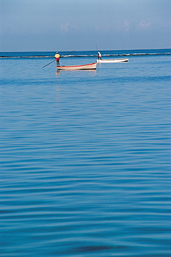 Mauritius, Fishermen On Local Boats In The Lagoon