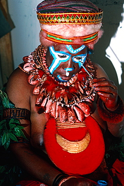 Papua New Guinea, Port Moresby, Traditional Sepik Tribe Sacred Dance, Woman Making Up