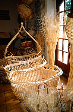 France, To Uraine Val-De-Loire, In Dre-Et-Loire, Traditional Making Of Baskets, Shop  