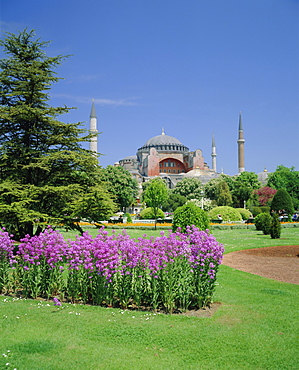 Saint Sophia Mosque (Church) and Sultan Ahmet Park, Istanbul, Turkey, Eurasia